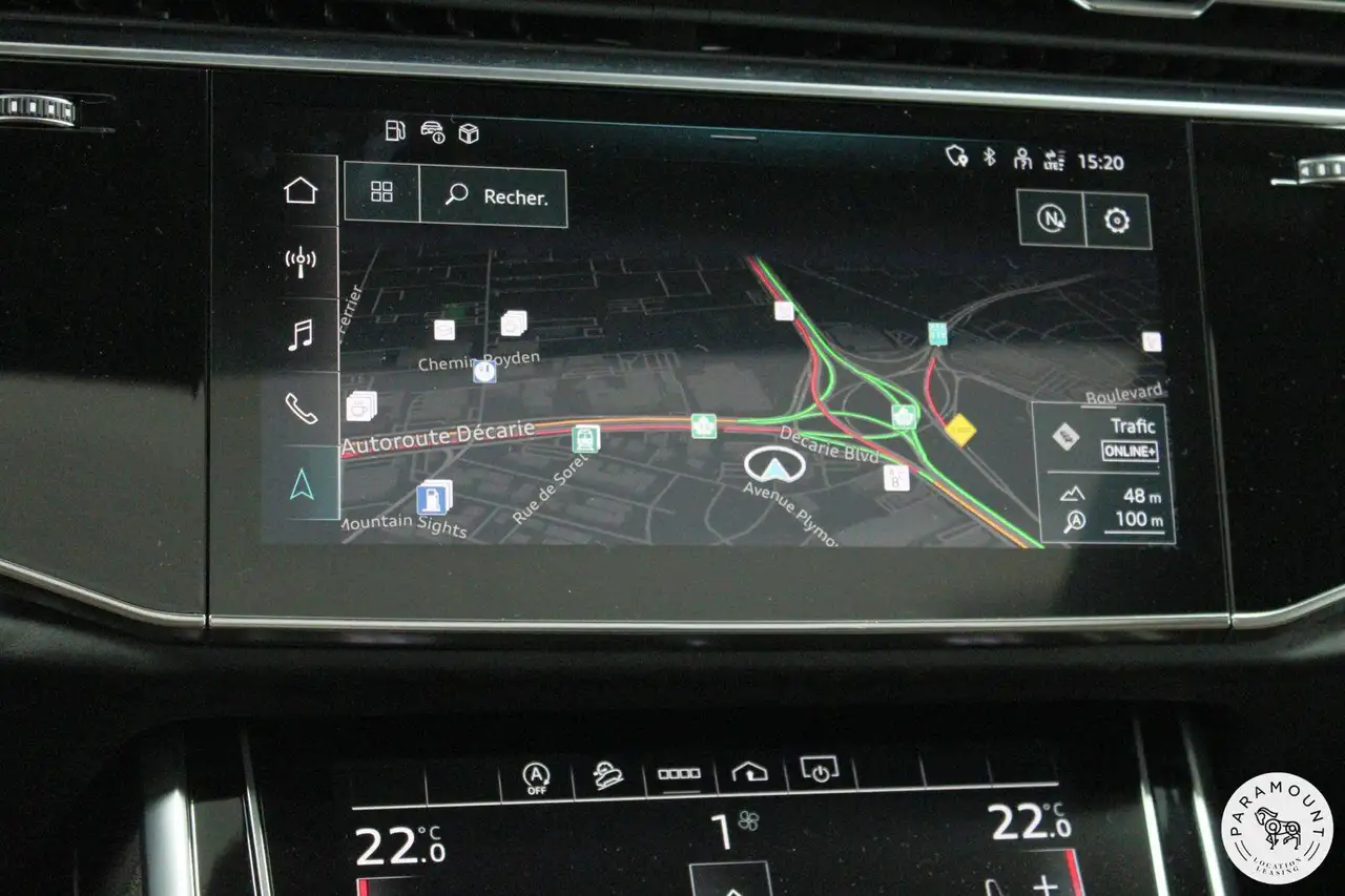 Audi Q7 - Image 12