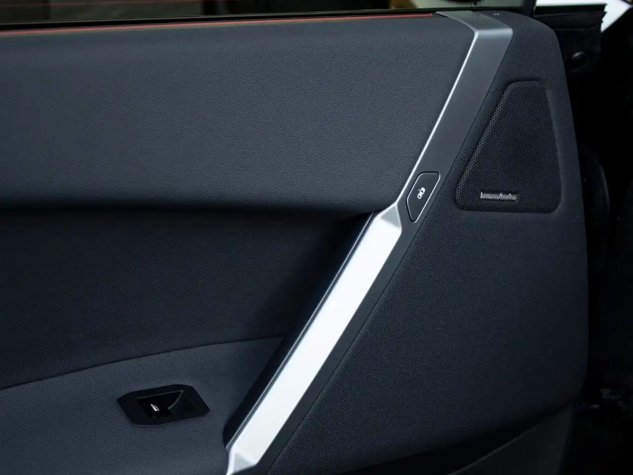 BMW iX - Image 20