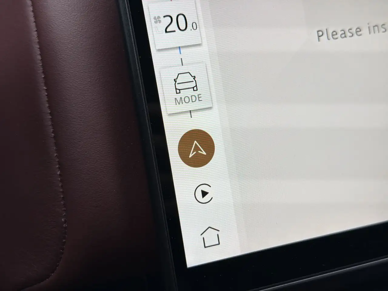 Land Rover Range Rover Velar - Image 15