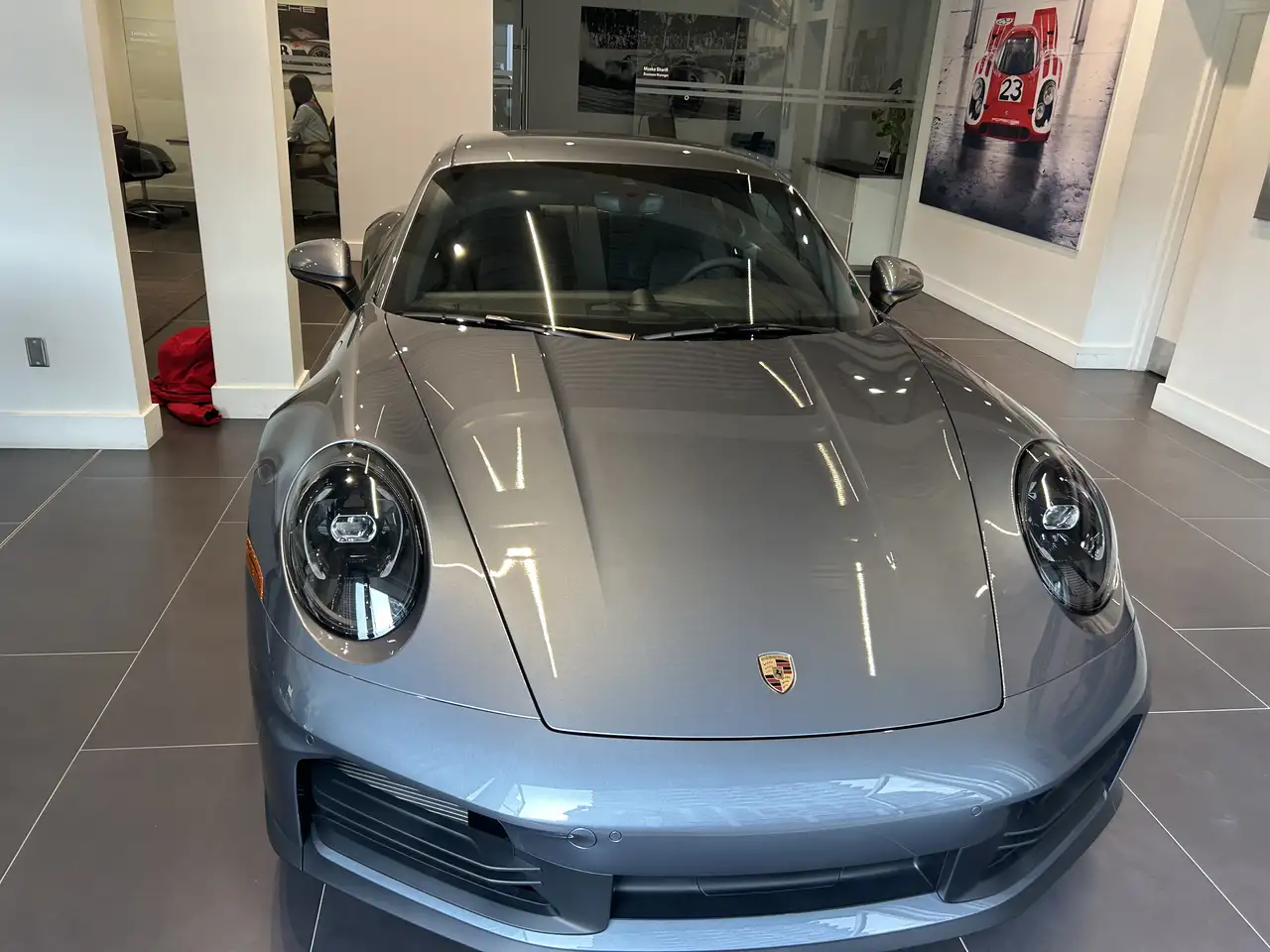 Porsche 911 - Image 2
