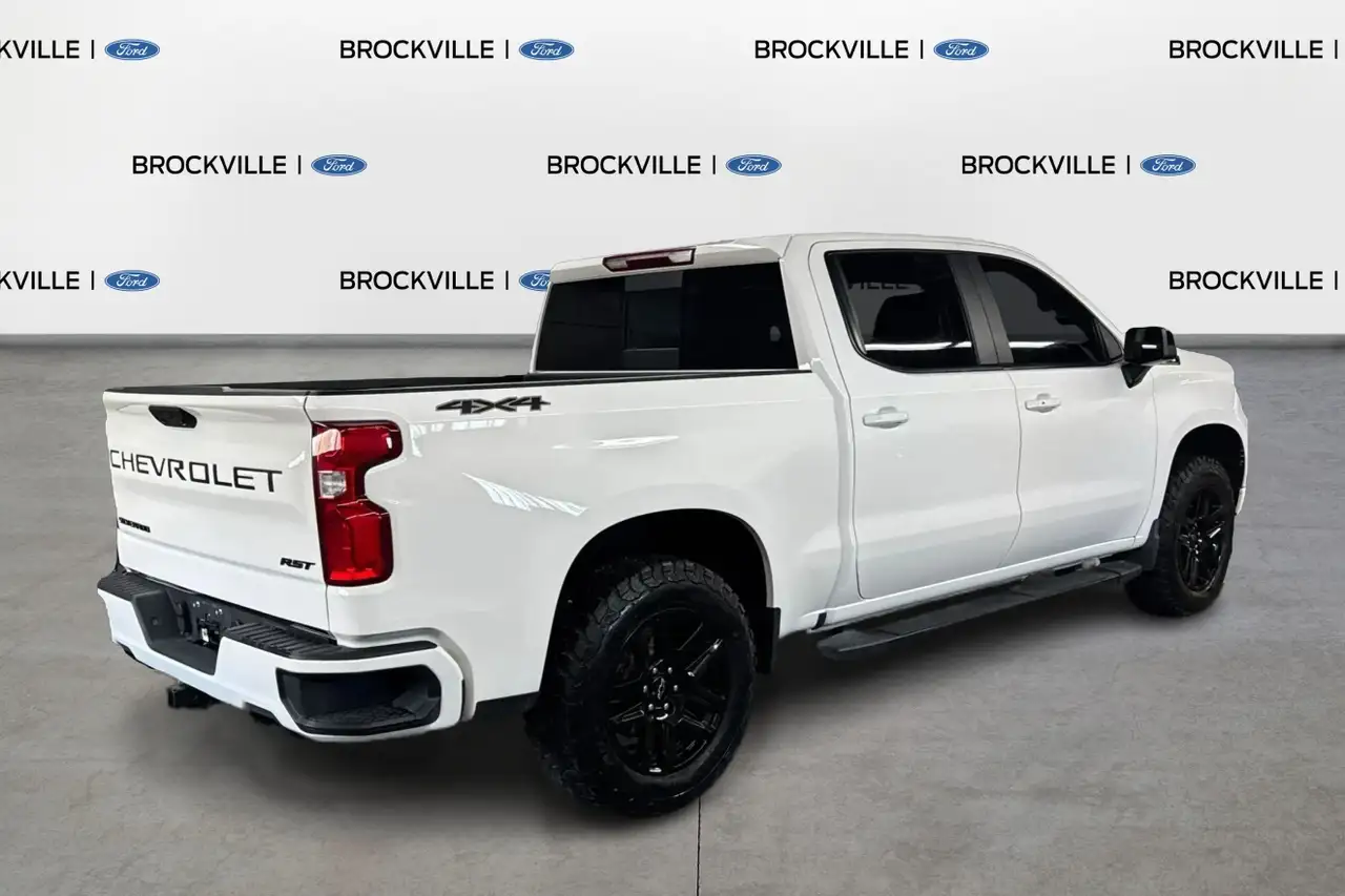 Chevrolet Silverado 1500 - Image 5