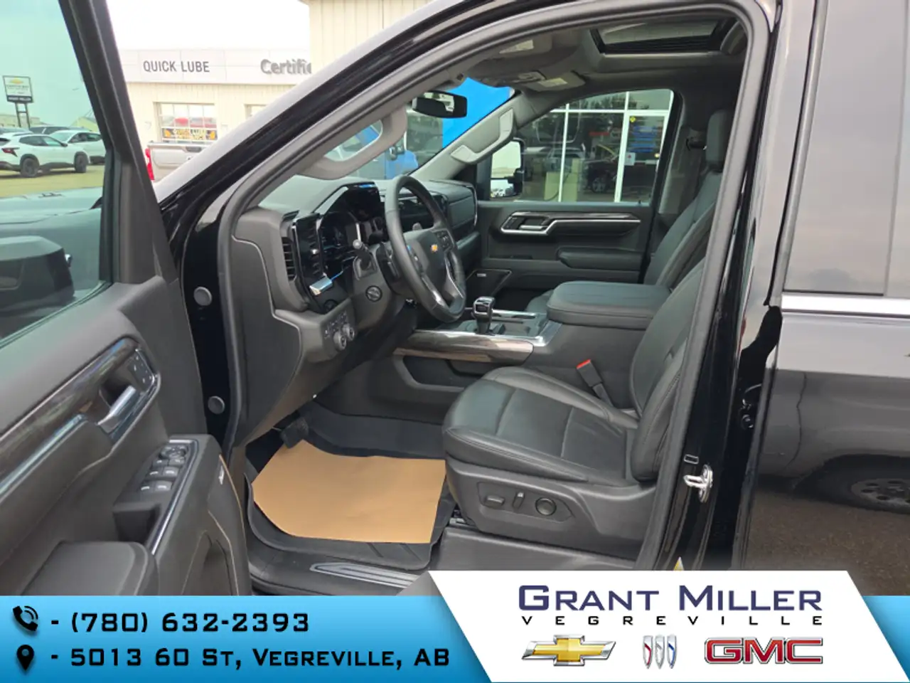 Chevrolet Silverado 1500 - Image 9