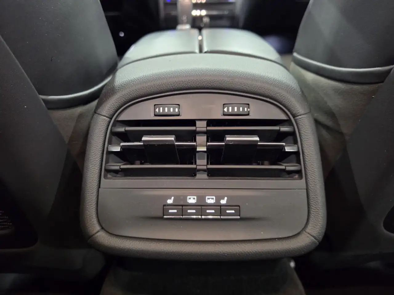Maserati Ghibli - Image 30