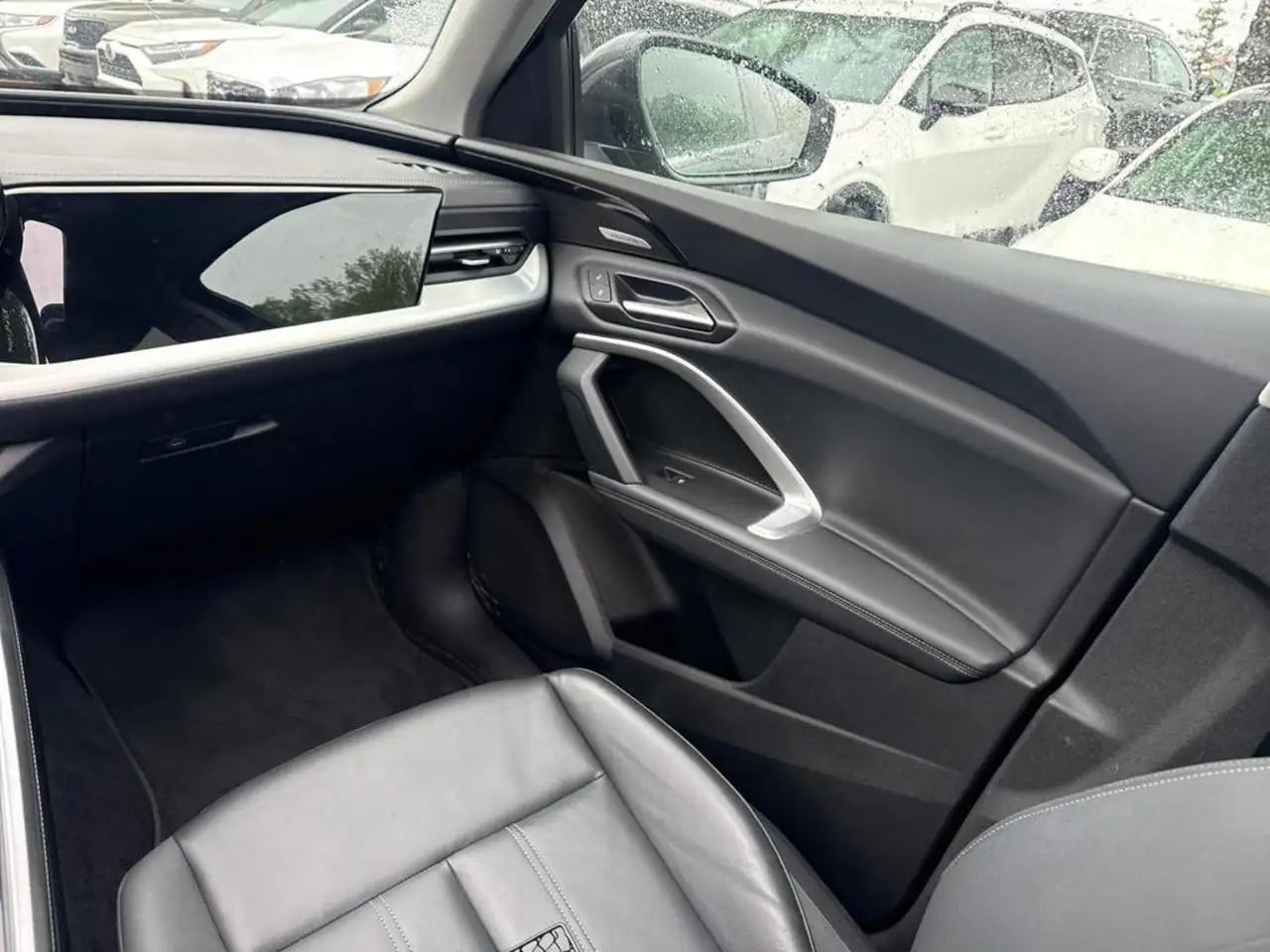 Audi Q5 - Image 25
