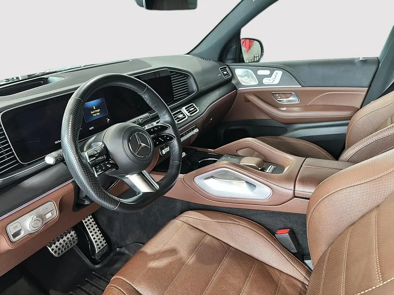 Mercedes-Benz GLS - Image 13