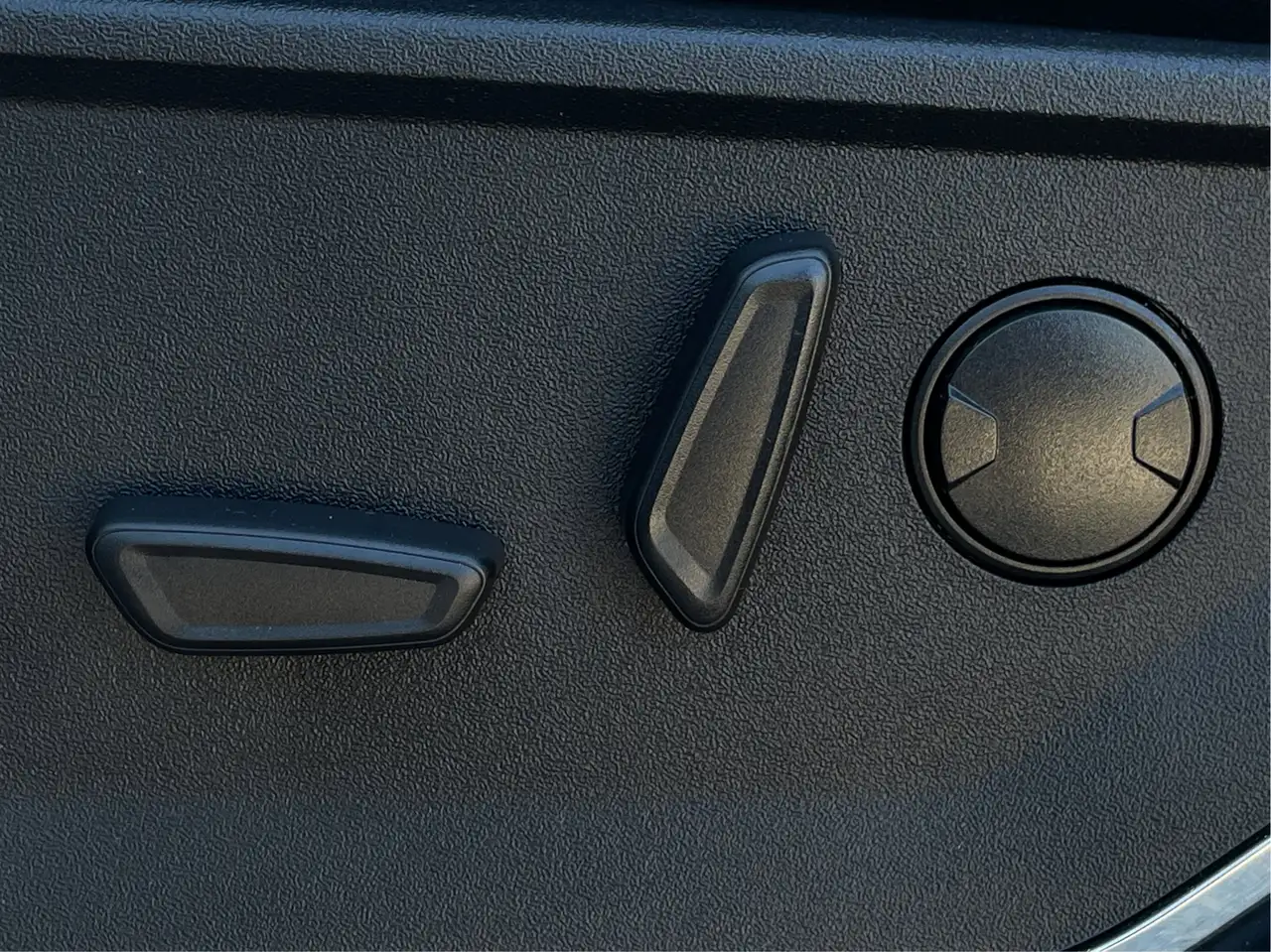 Ford F-150 - Image 26