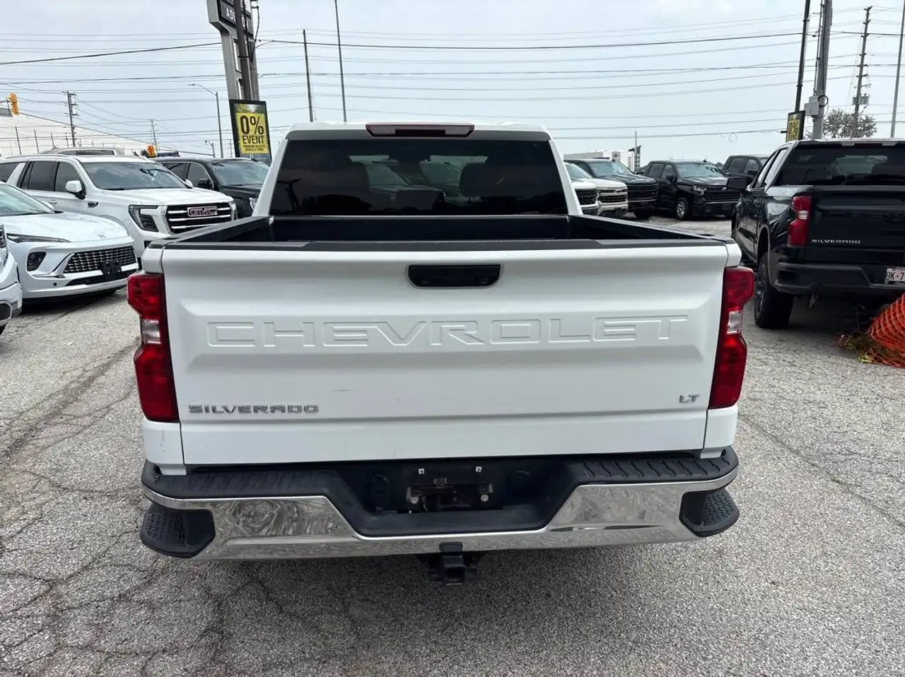 Chevrolet Silverado 1500 - Image 5