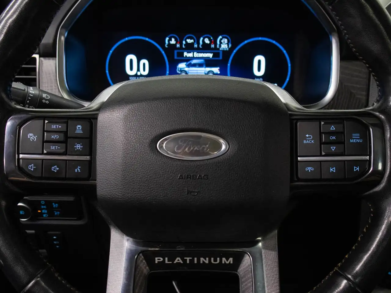 Ford F-150 - Image 21
