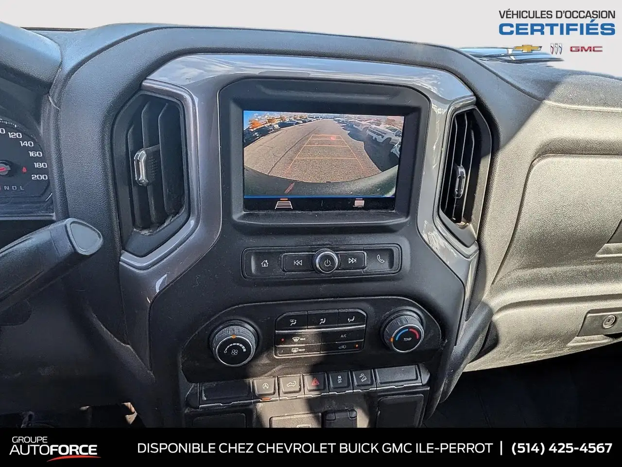 Chevrolet Silverado 1500 - Image 13
