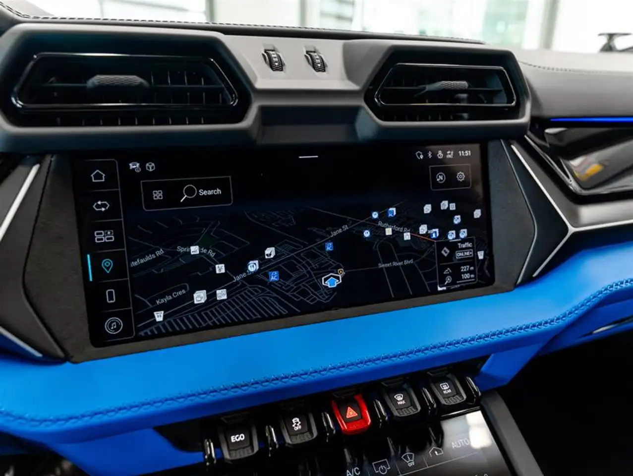 Lamborghini Urus - Image 16