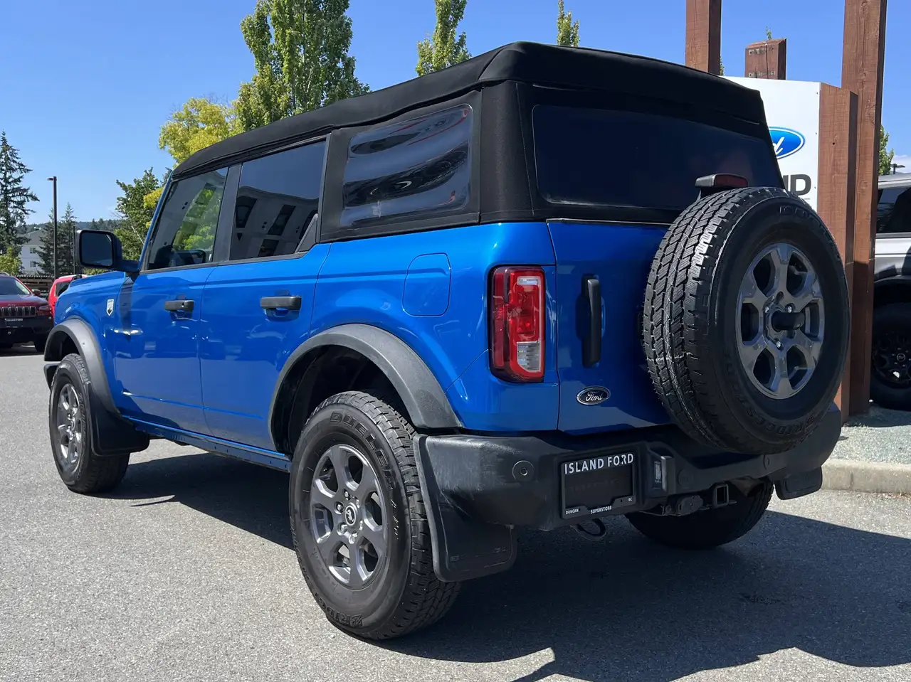 Ford Bronco - Image 5