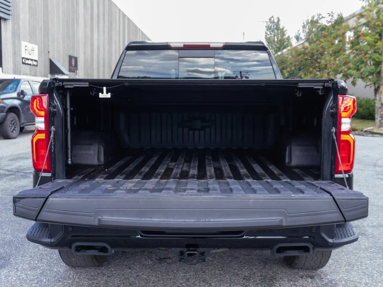 Chevrolet Silverado 1500 - Image 31
