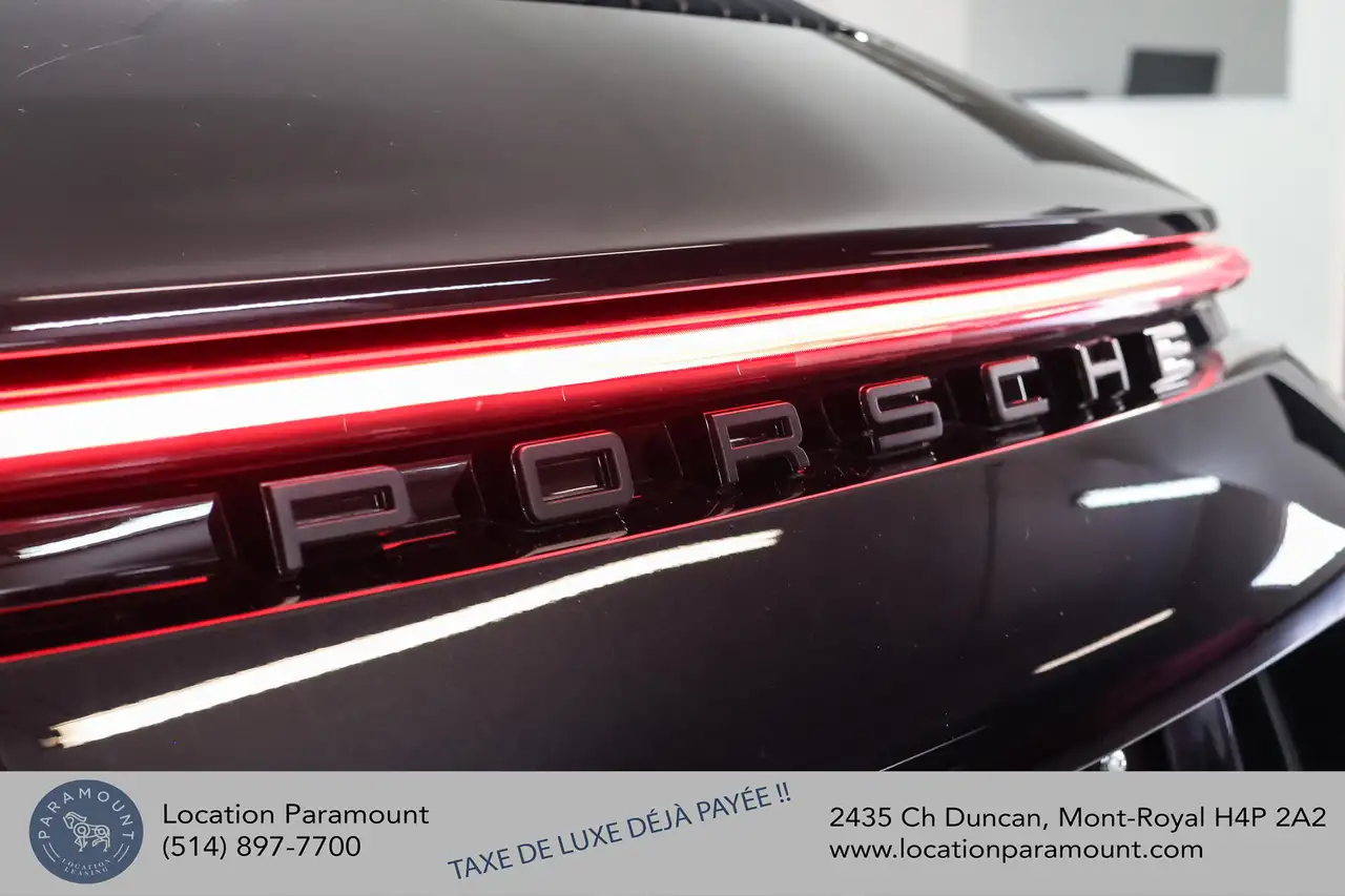 Porsche 911 - Image 28