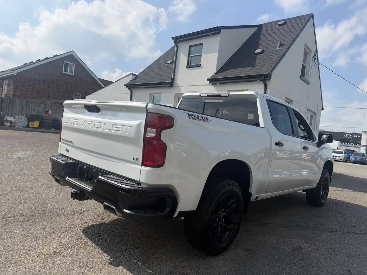 Chevrolet Silverado 1500 - Image 7