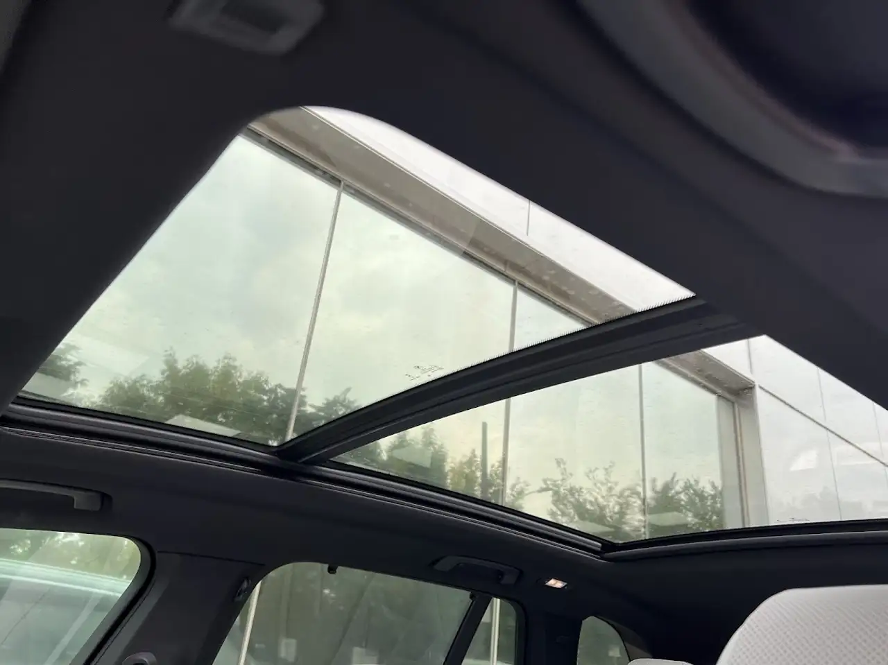 BMW X5 - Image 21