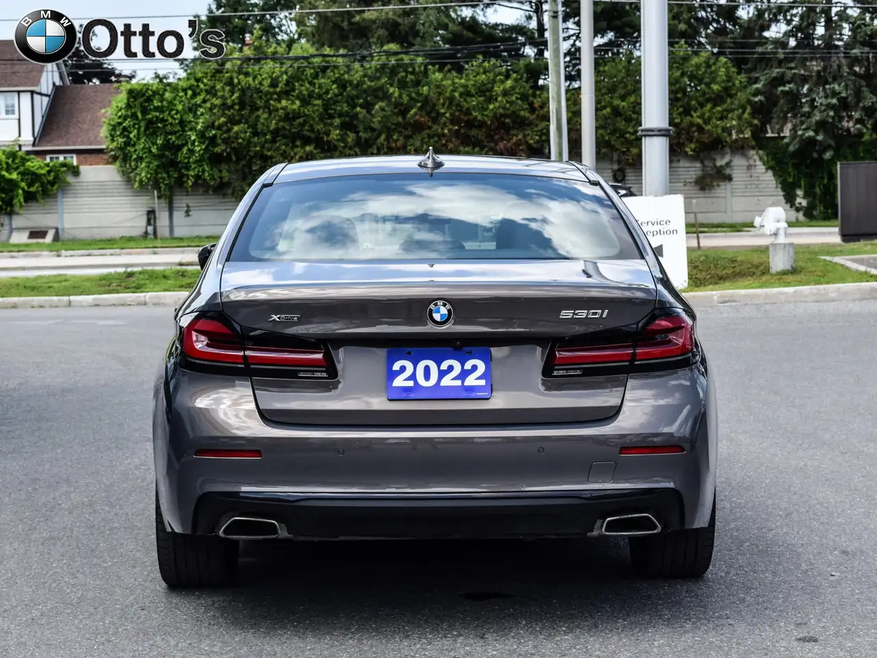 BMW 5 Series - Image 5