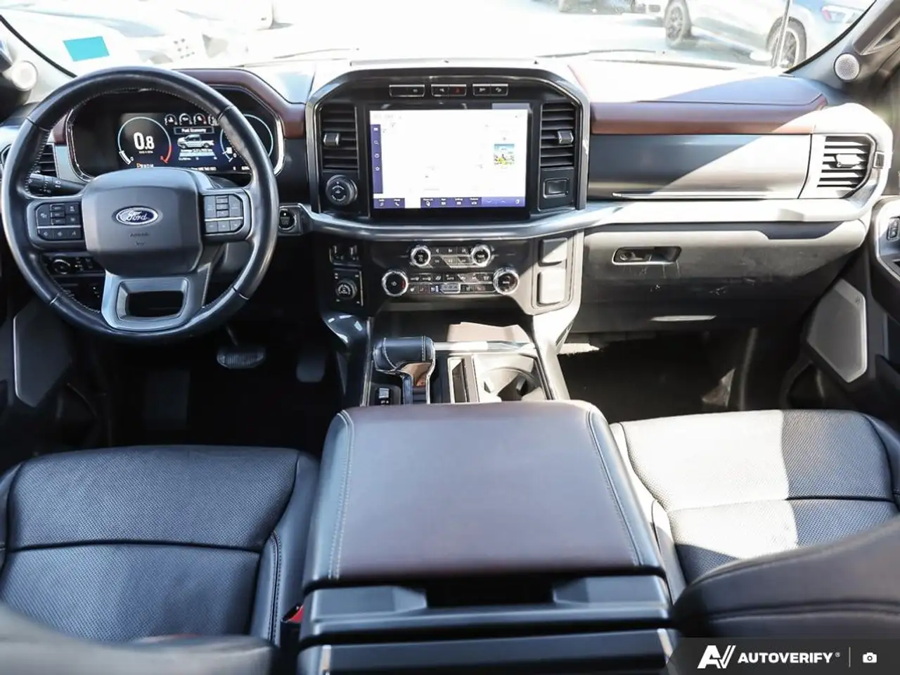 Ford F-150 - Image 25