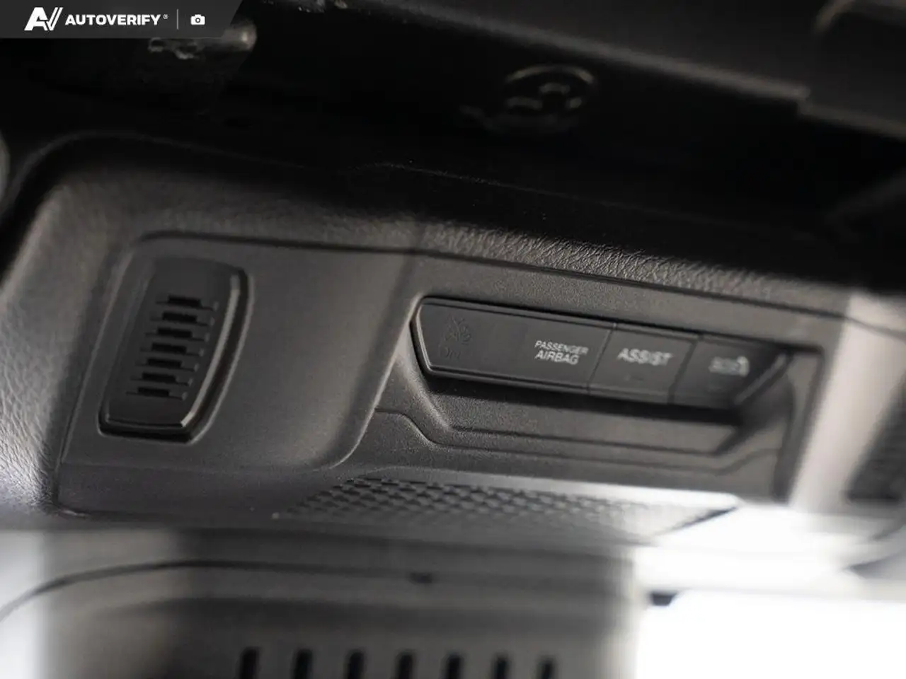 Jeep Wrangler - Image 20