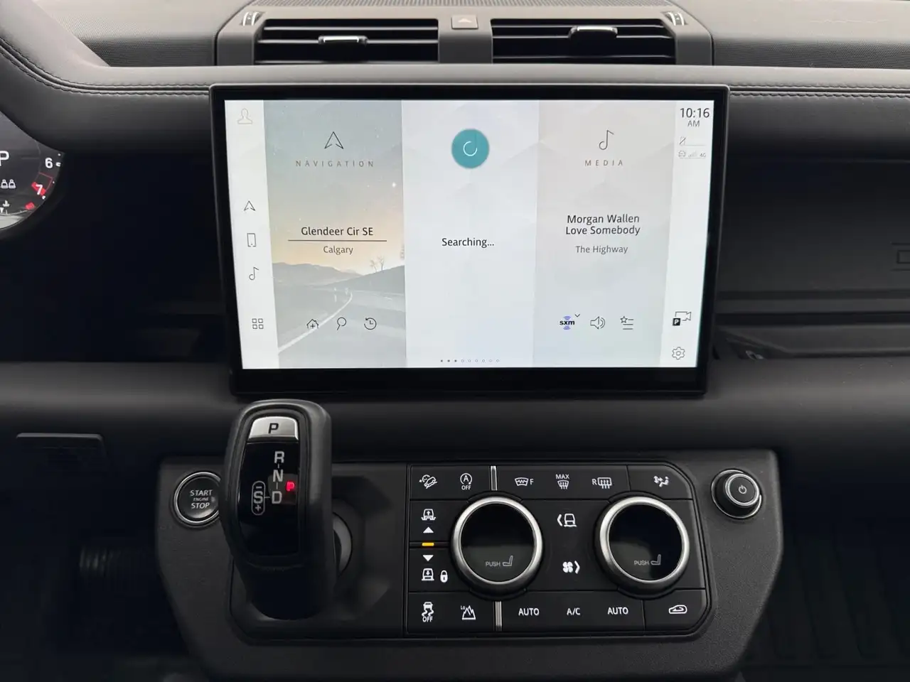 Land Rover Defender - Image 15