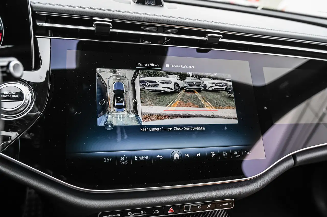 Mercedes-Benz E-Class - Image 16