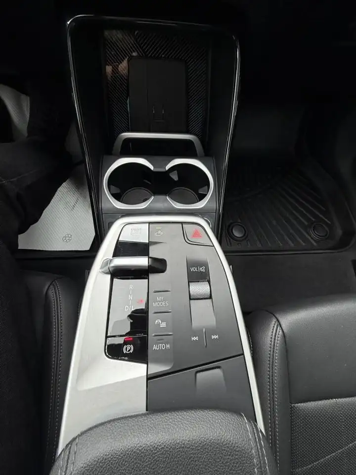BMW X1 - Image 11