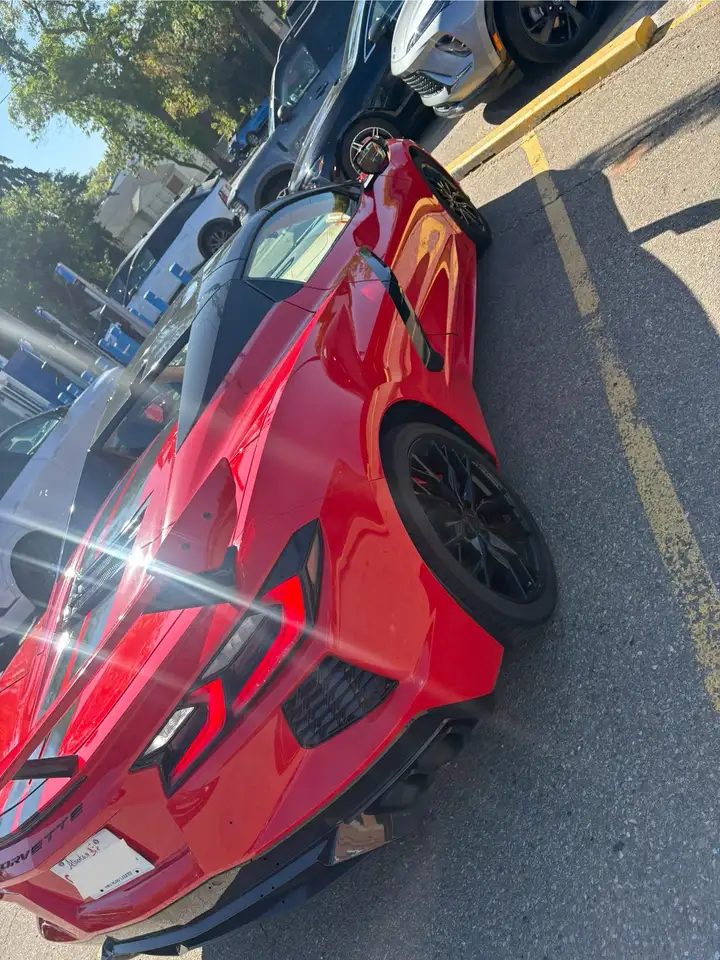 Chevrolet Corvette - Image 5