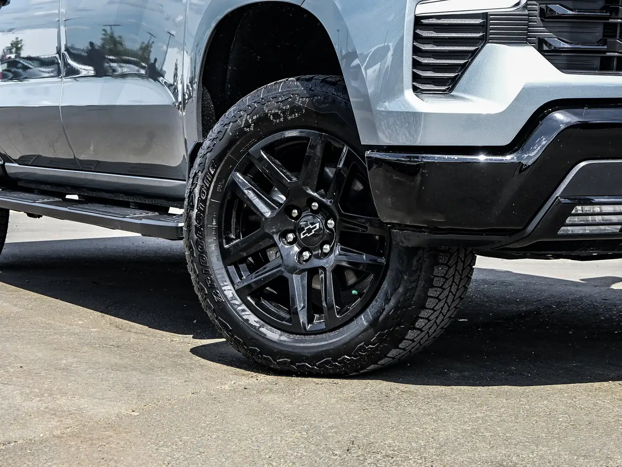 Chevrolet Silverado 1500 - Image 6
