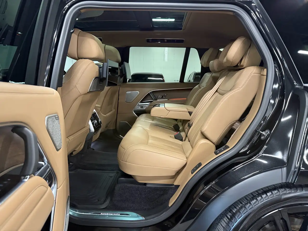 Land Rover Range Rover - Image 22