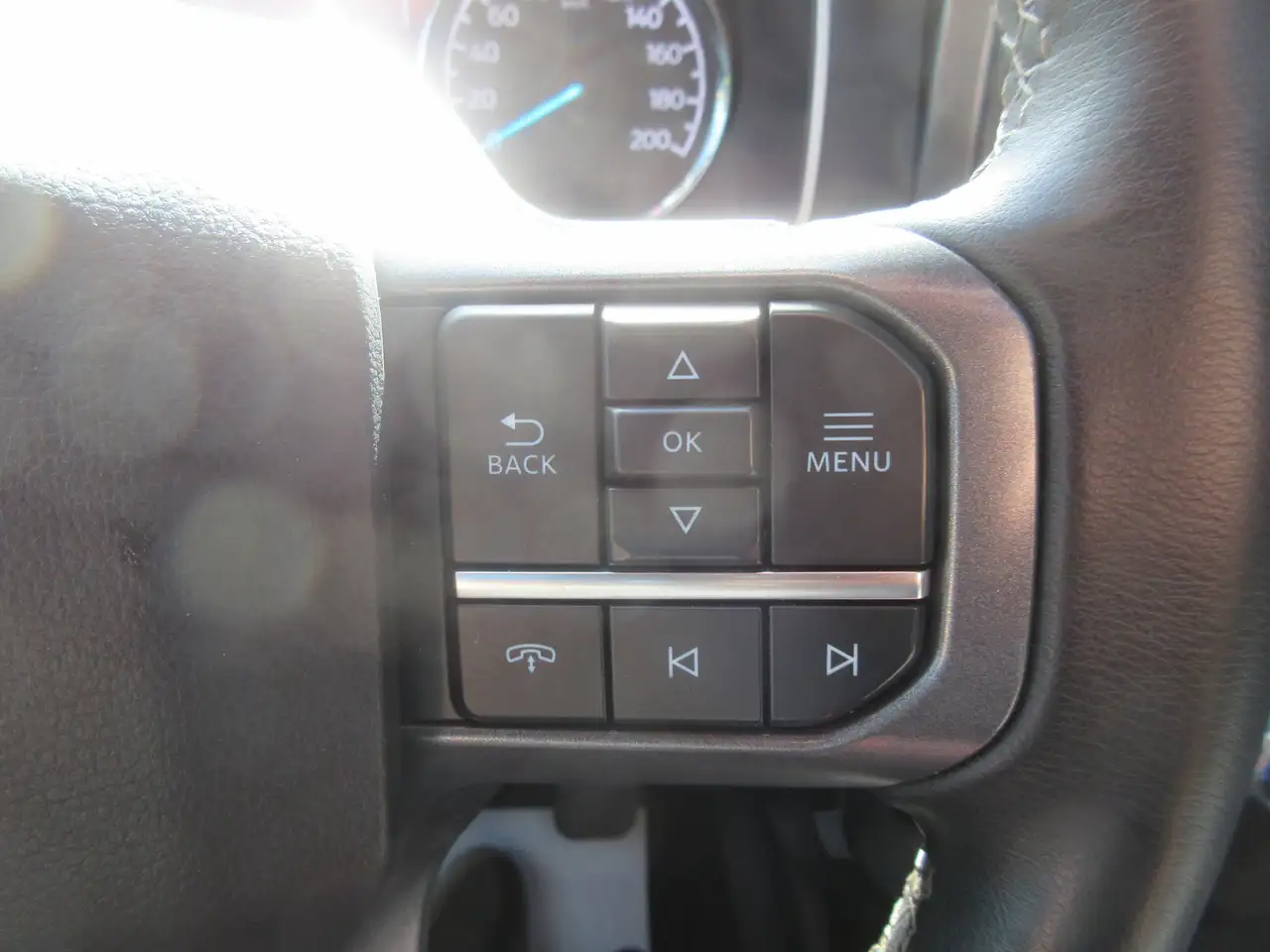 Ford F-150 - Image 30