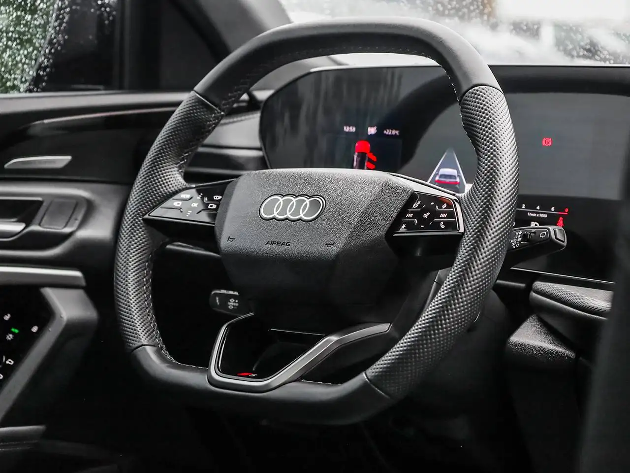 Audi Q5 - Image 18