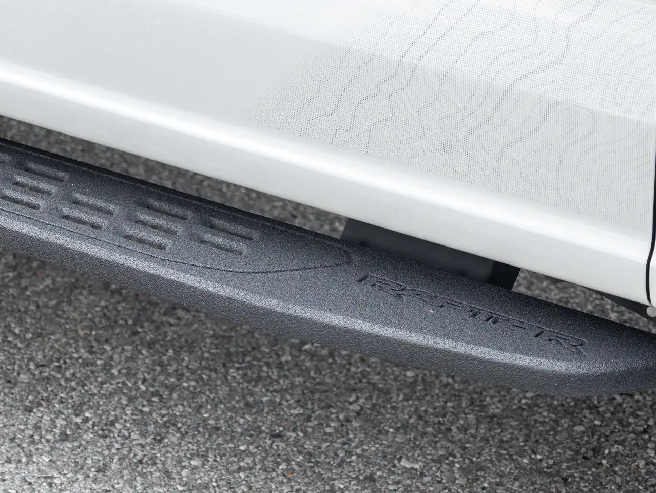 Ford F-150 - Image 5