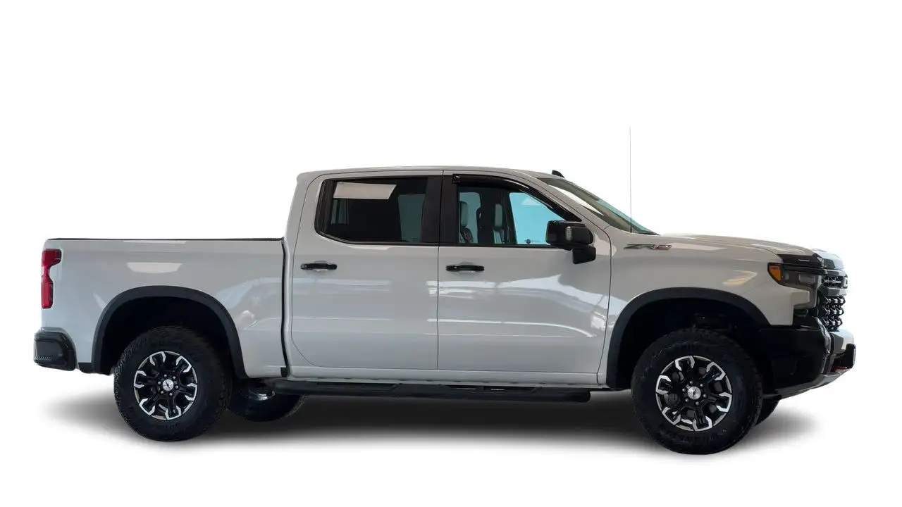 Chevrolet Silverado 1500 - Image 17
