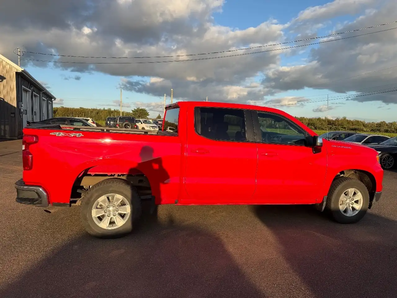Chevrolet Silverado 1500 - Image 8