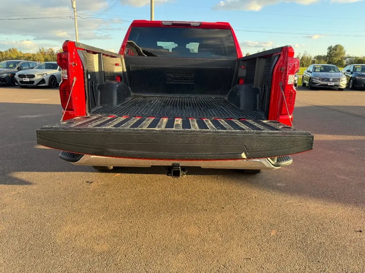 Chevrolet Silverado 1500 - Image 9