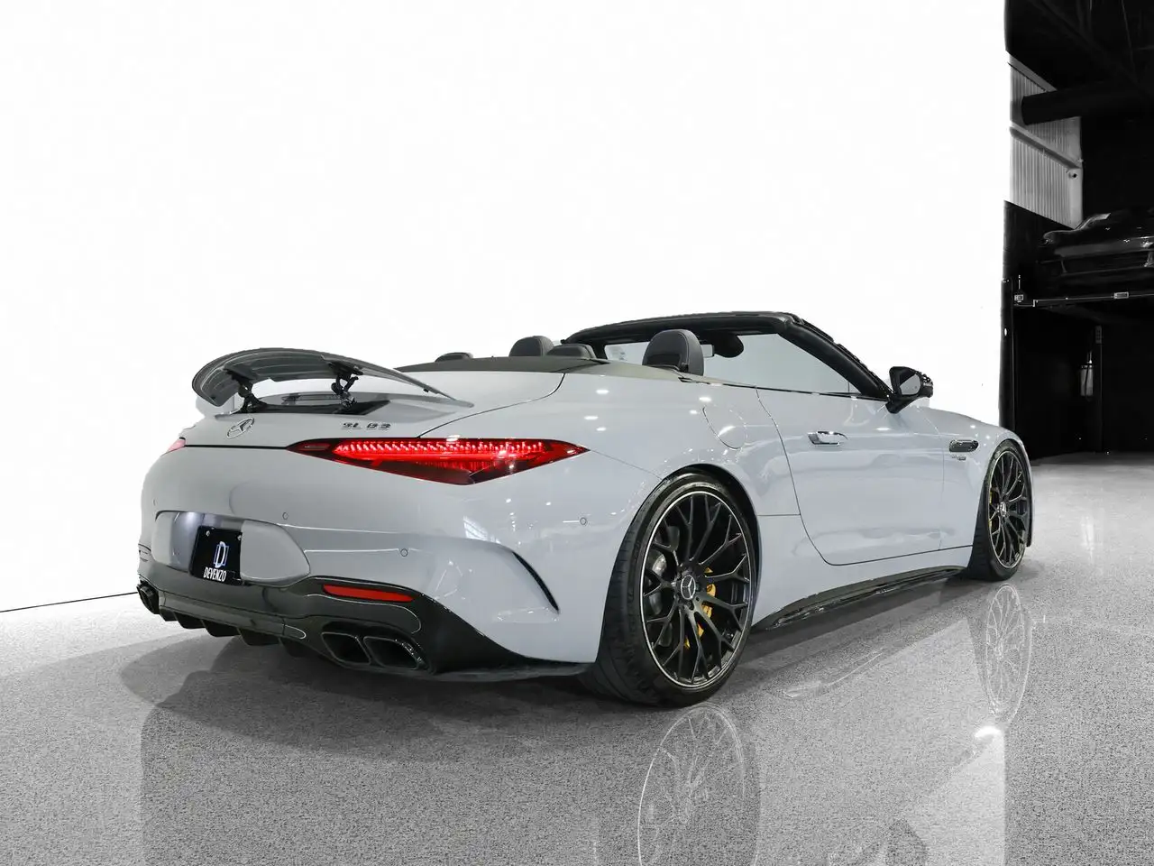 Mercedes-Benz SL - Image 4