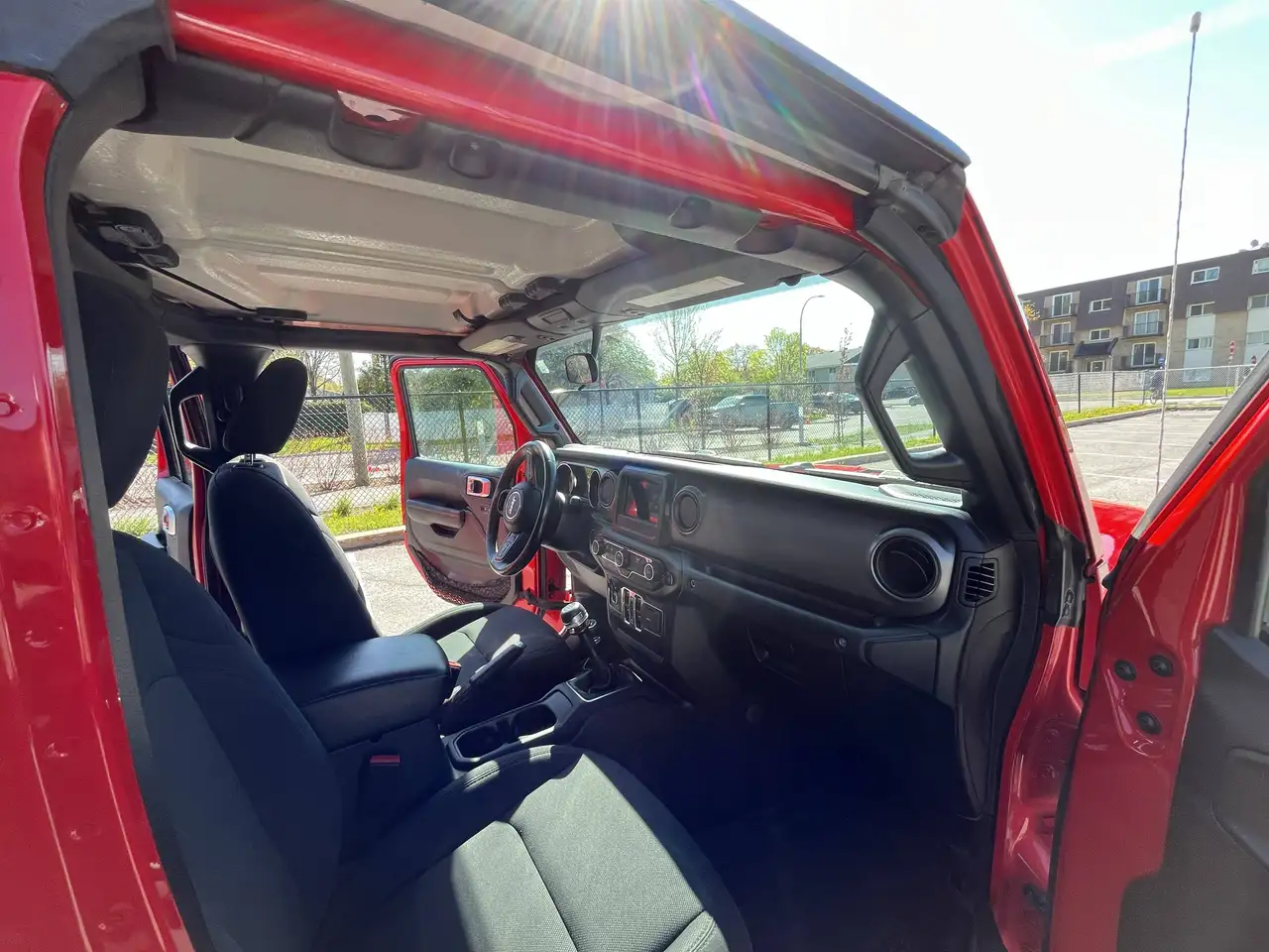 Jeep Gladiator - Image 13