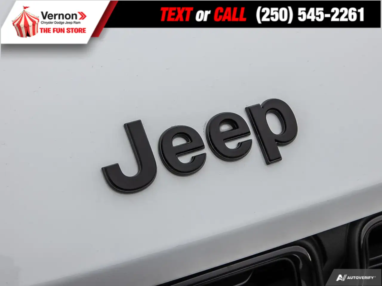 Jeep Grand Cherokee - Image 9
