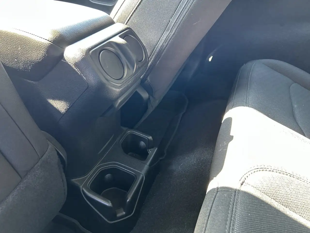 Jeep Wrangler - Image 17