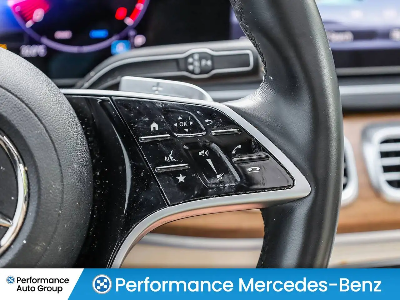 Mercedes-Benz GLE - Image 21