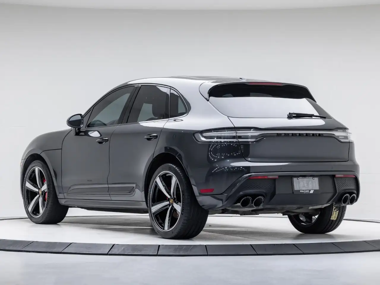 Porsche Macan - Image 4