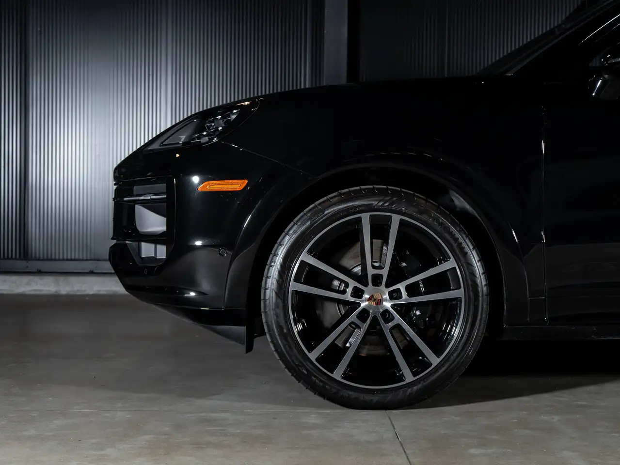 Porsche Cayenne - Image 12