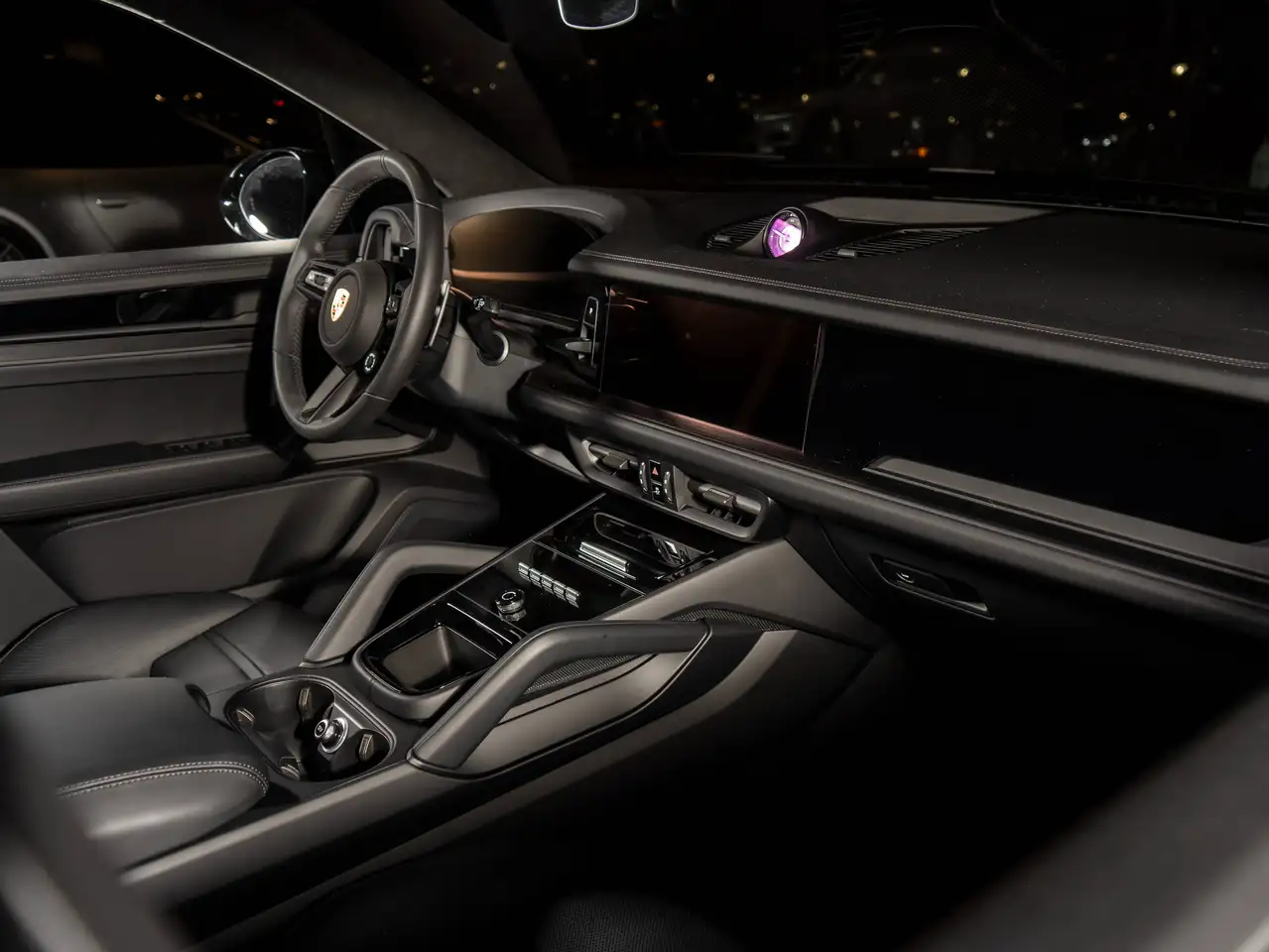 Porsche Cayenne - Image 4