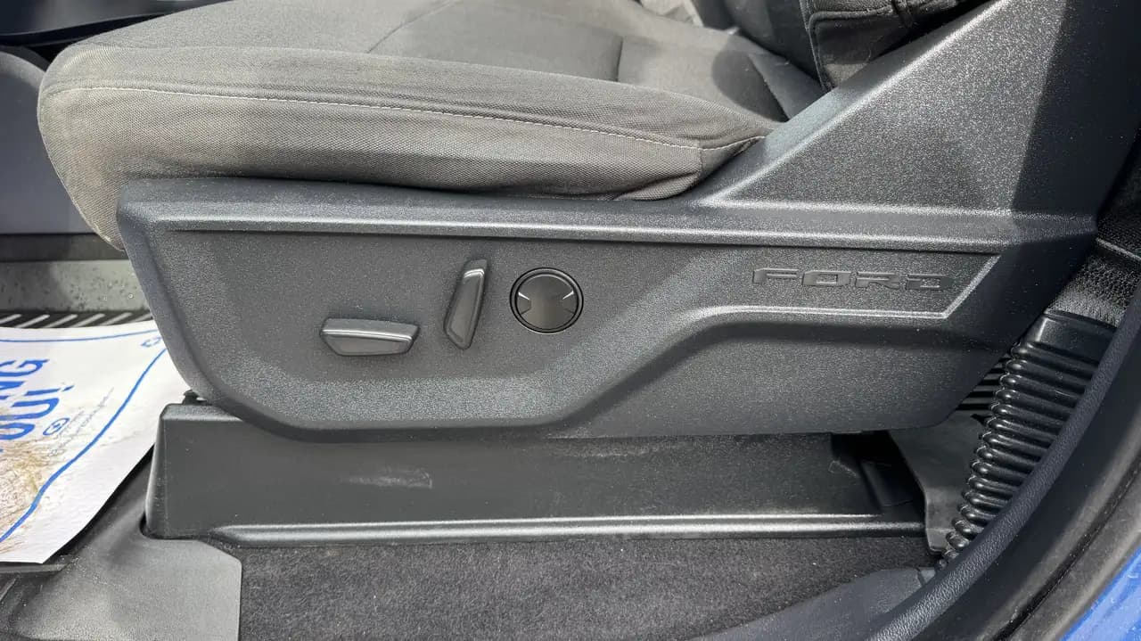 Ford F-150 - Image 17