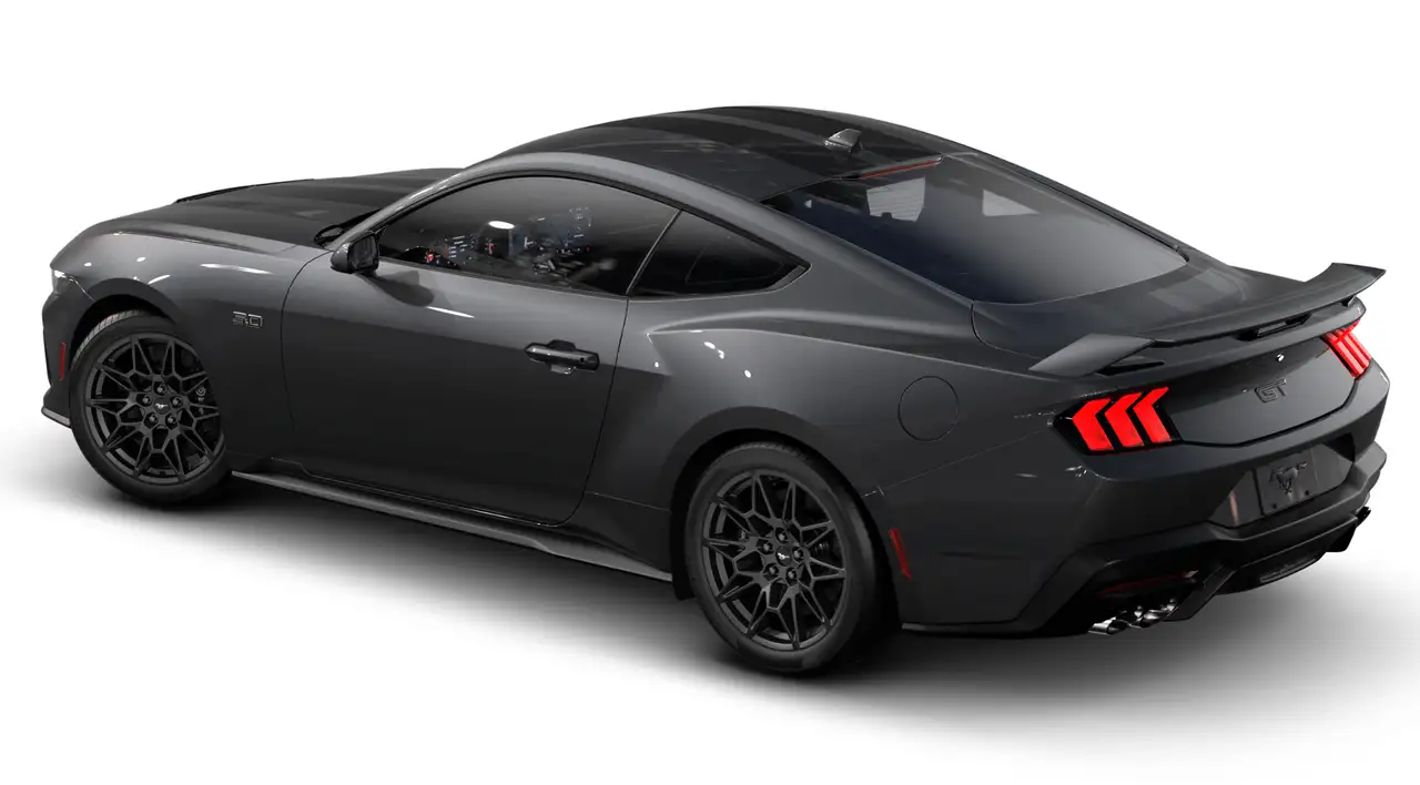 Ford Mustang - Image 2