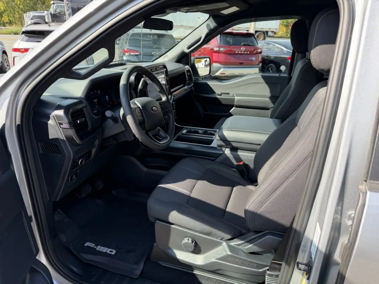 Ford F-150 - Image 17