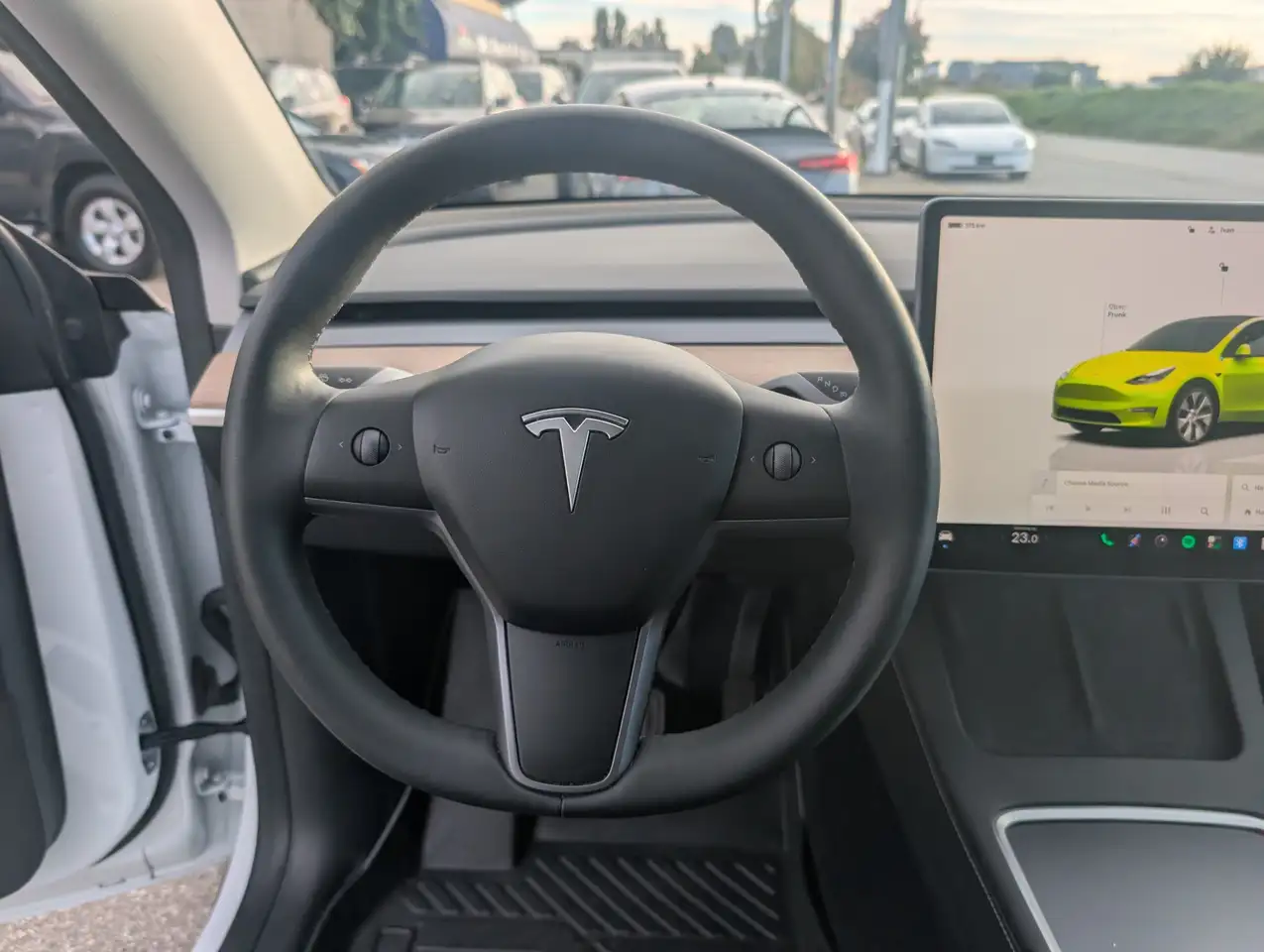 Tesla Model Y - Image 23