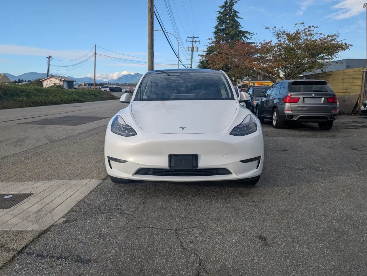 Tesla Model Y - Image 18