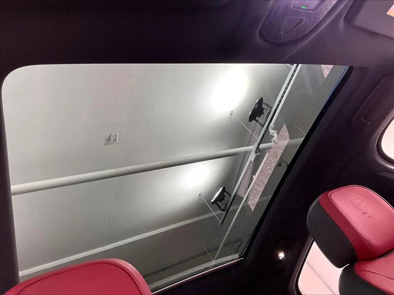 Porsche Cayenne - Image 28