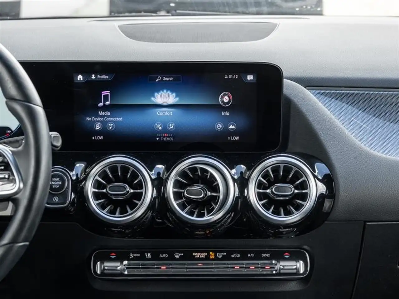 Mercedes-Benz GLA - Image 30