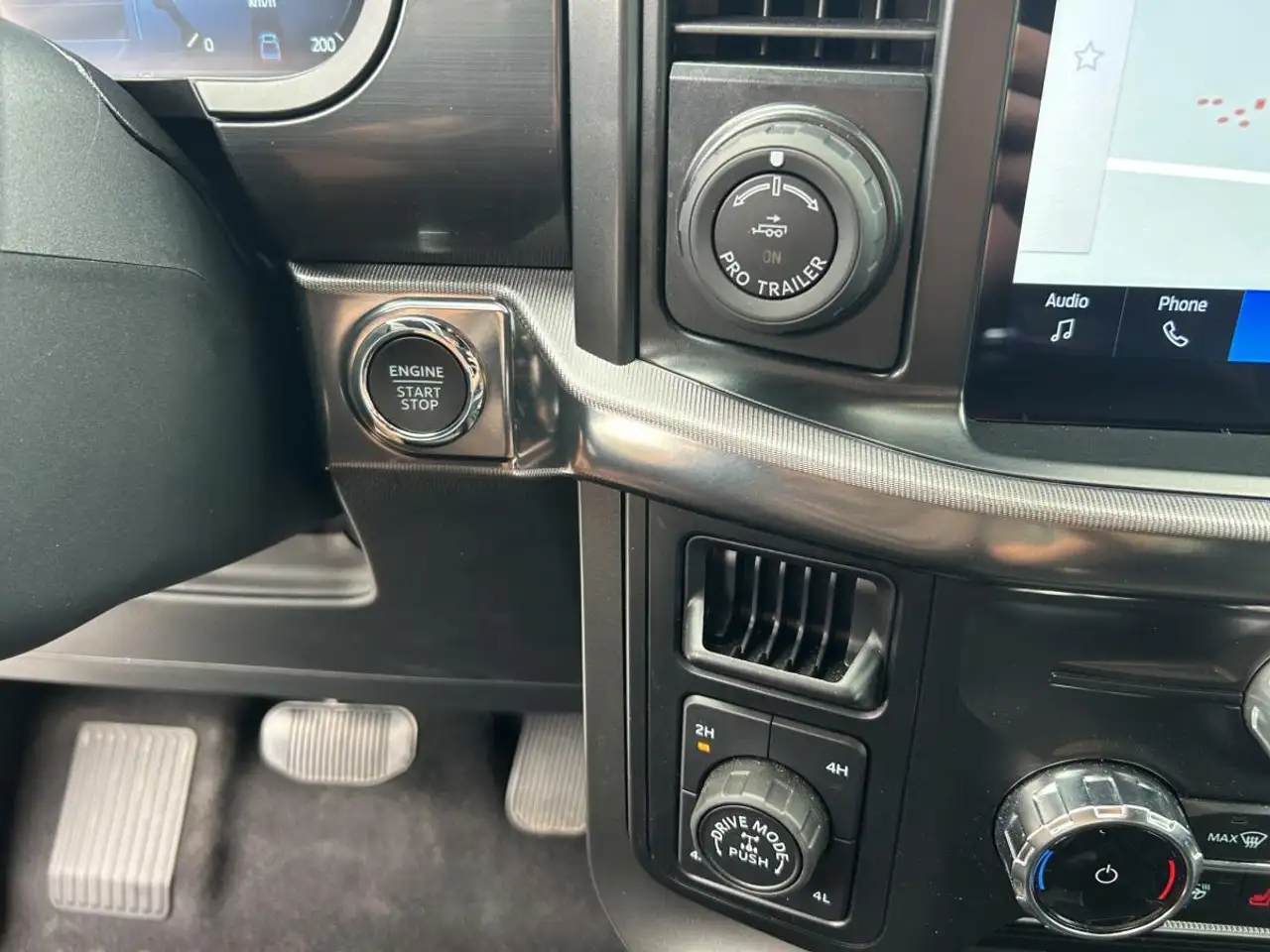Ford F-150 - Image 46